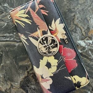 GUESS Floral Black Wallet